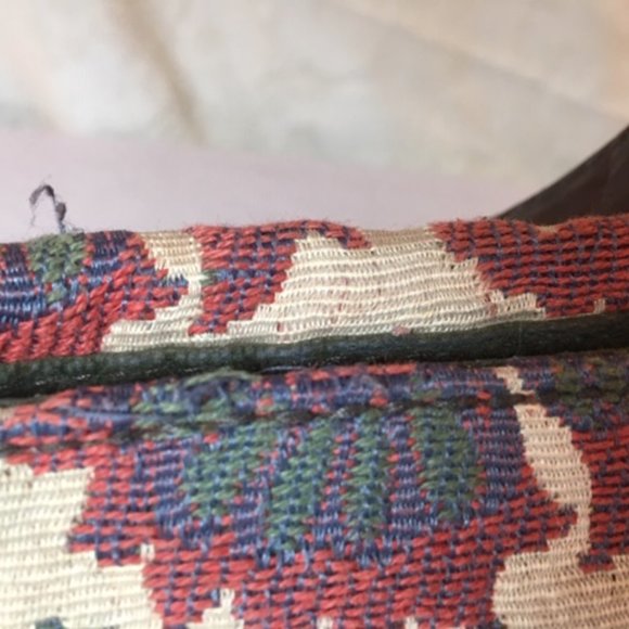 FOSSIL Vintage-Styled Embroidered Fabric Saddle Shoulder Bag 14"x11" - Picture 11 of 16